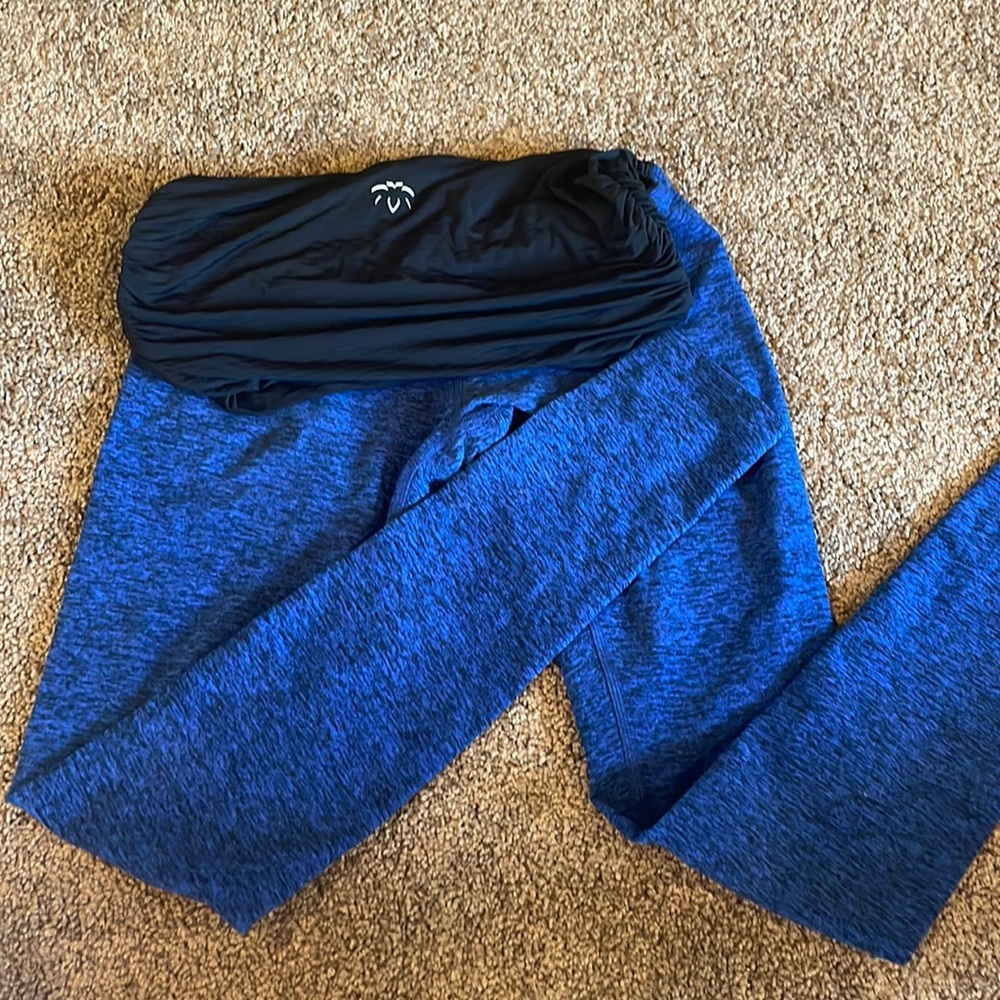 Beyond the Bump Spacedye blue maternity leggings